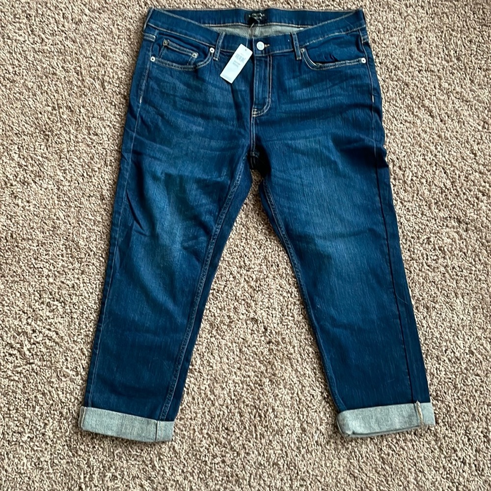 Banana Republic Petite Girlfriend Jean Size 31/12P
